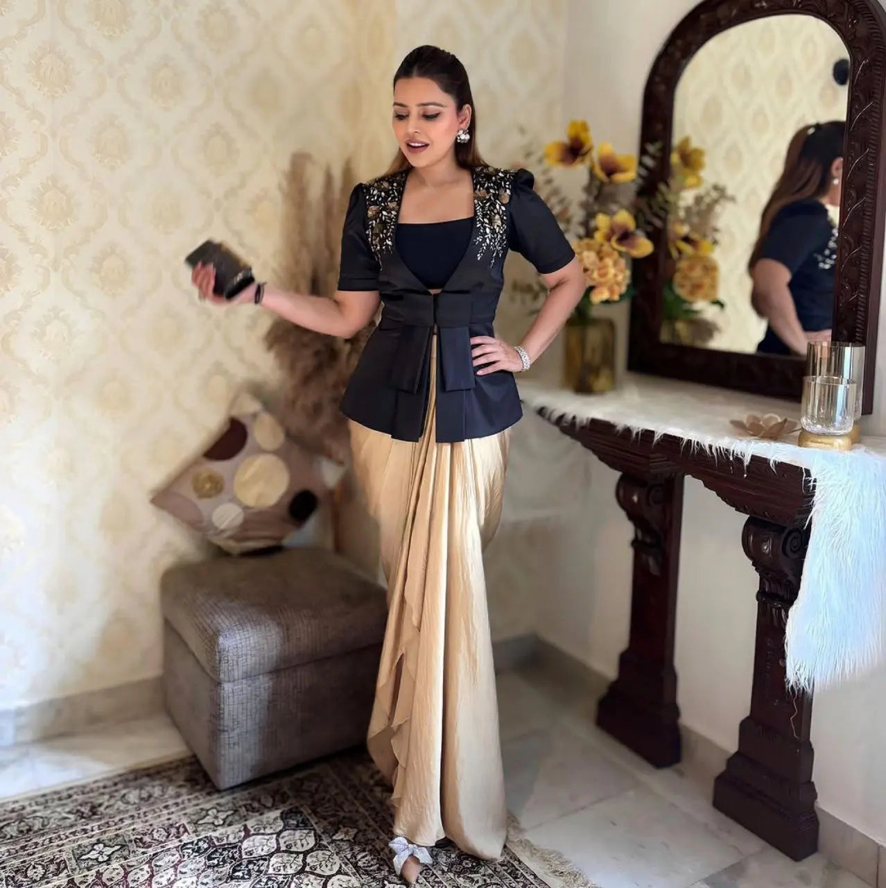 New Three-Piece Western Outfit for Trendy Wedding Season – Stylish and