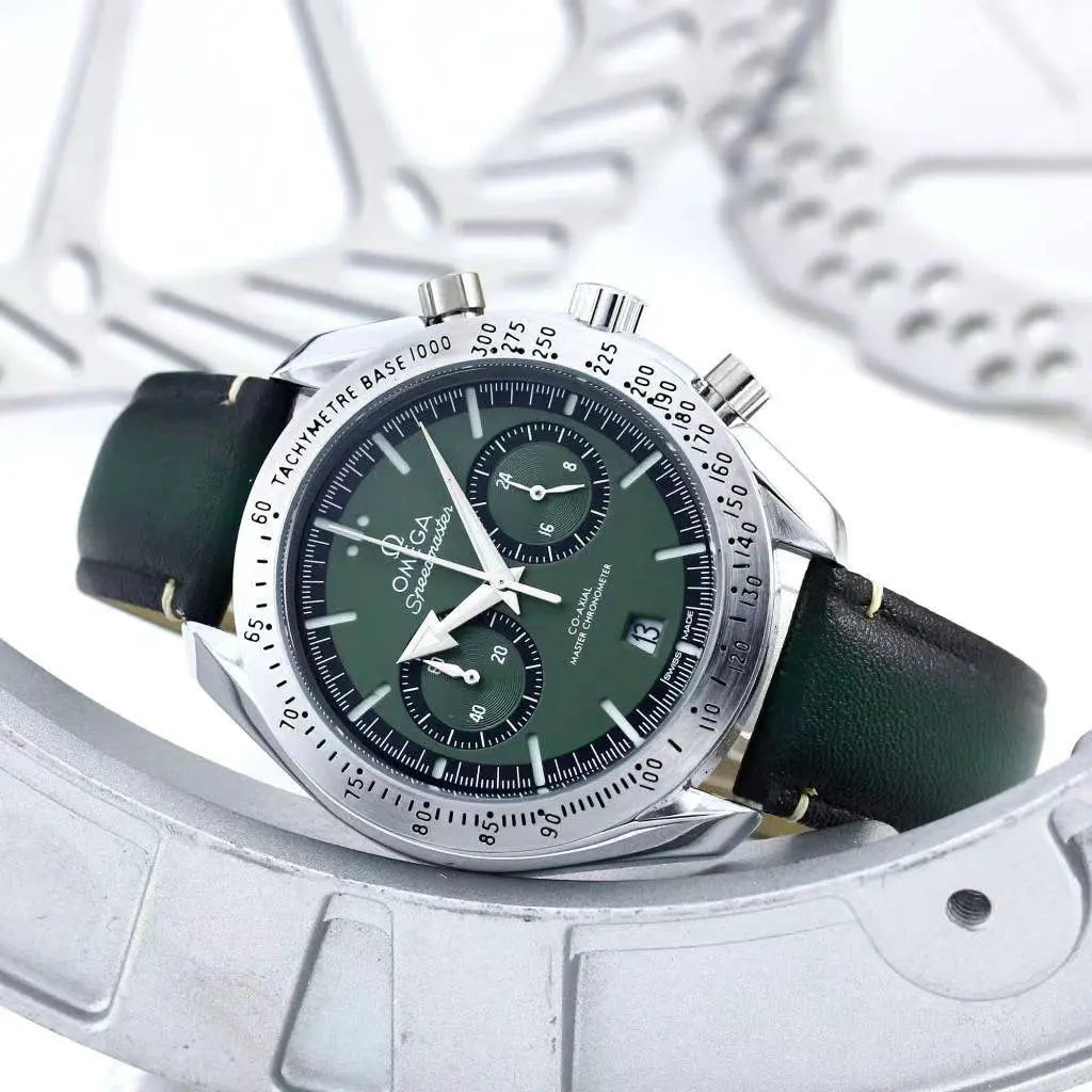 Leather strap luxury chronograph