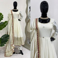 Chinon embroidered suit