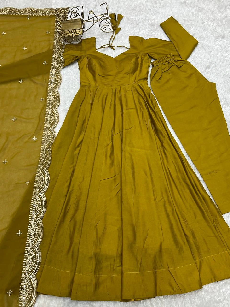 Aishwarya Rai Anarkali Suit in Pure Romansilk Chanderi – Fully Stitched with Embroidered Dupatta & Cotton Lining
