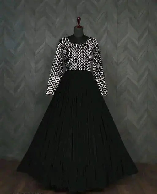 Gown Fabric : Havy Georgette and Havy work With Ener Havy - NextBuy