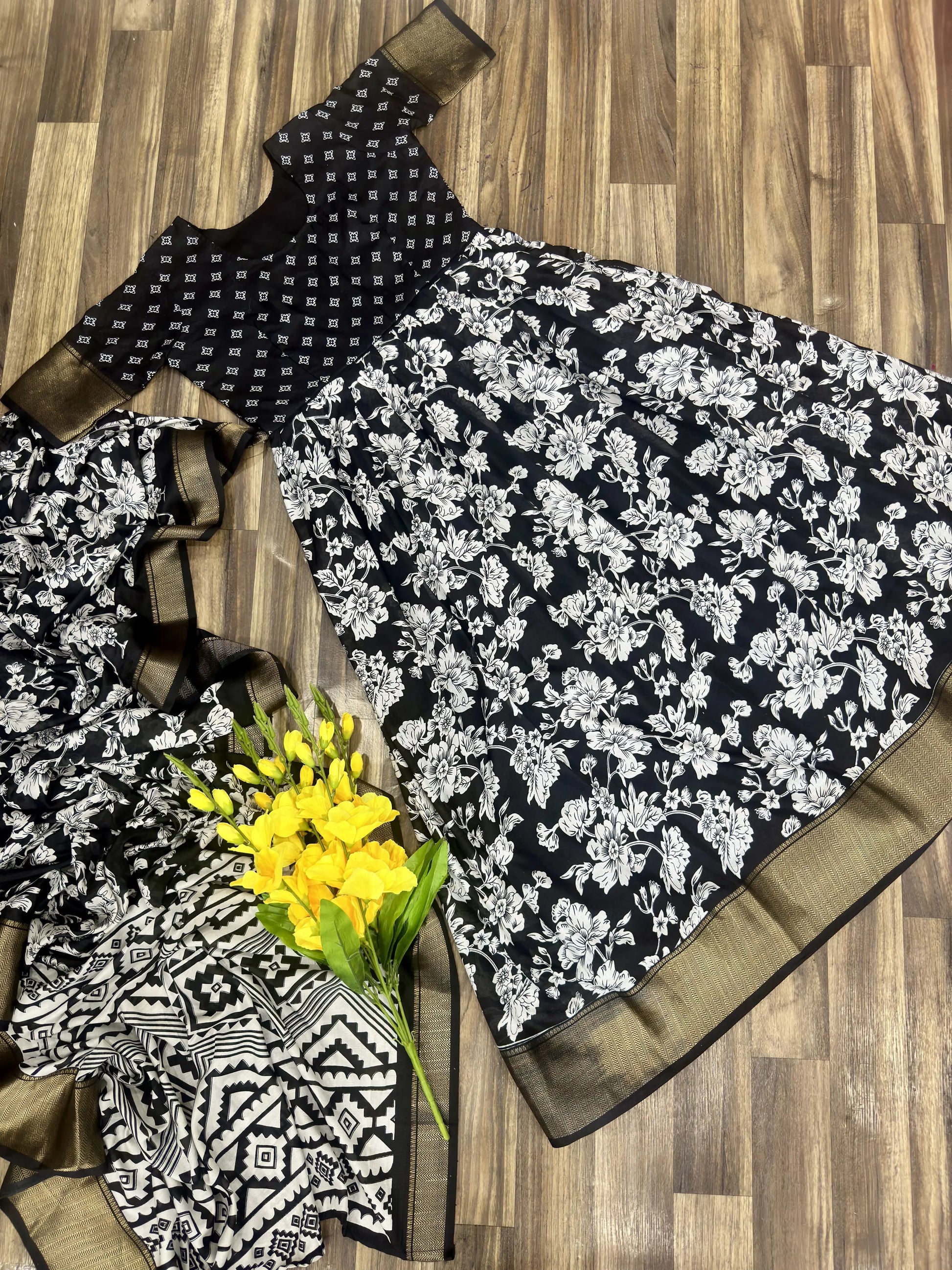 Cotton Print With Jacquard Border Gown Saree Design Launch NextBuy