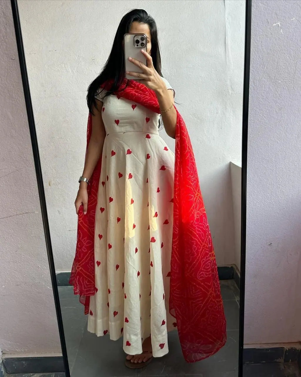 1 Trendy Fashionista Women Gowns NextBuy