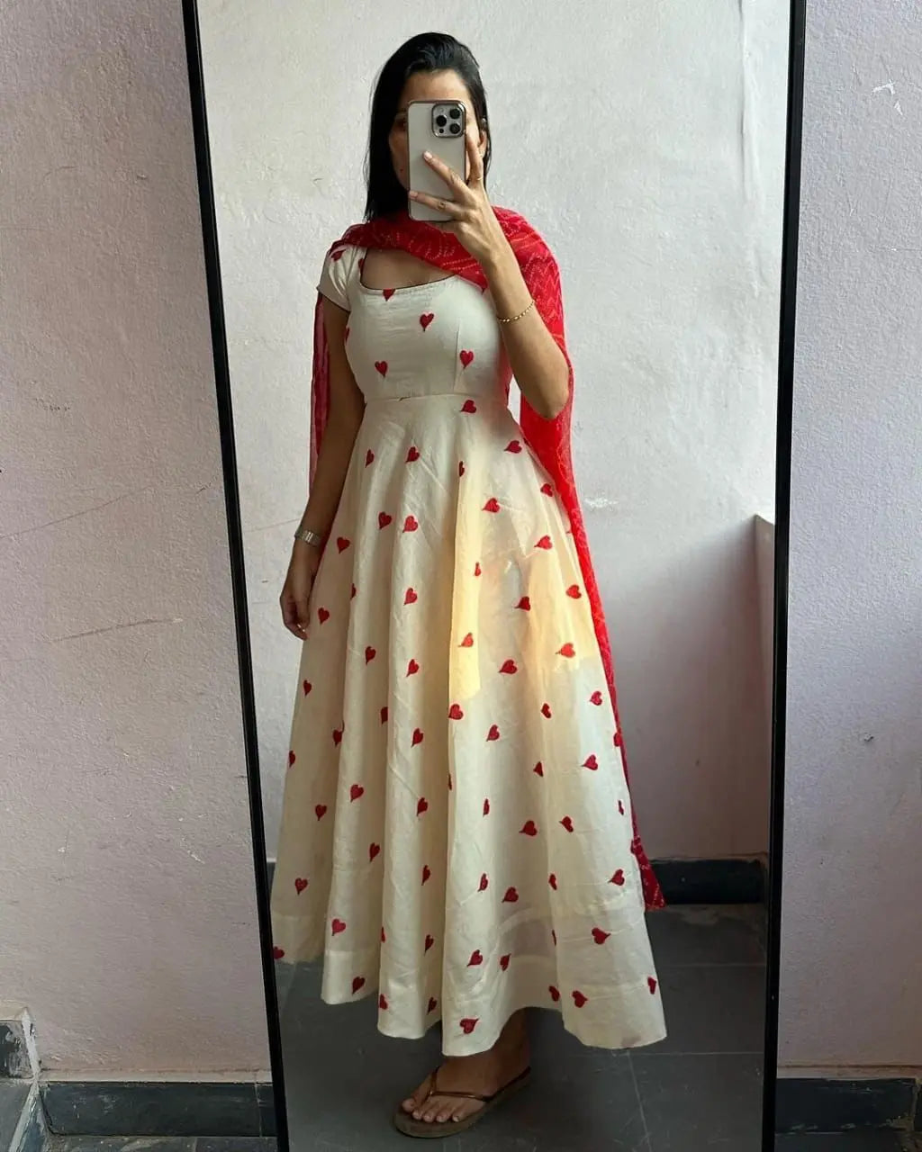 1 Trendy Fashionista Women Gowns NextBuy