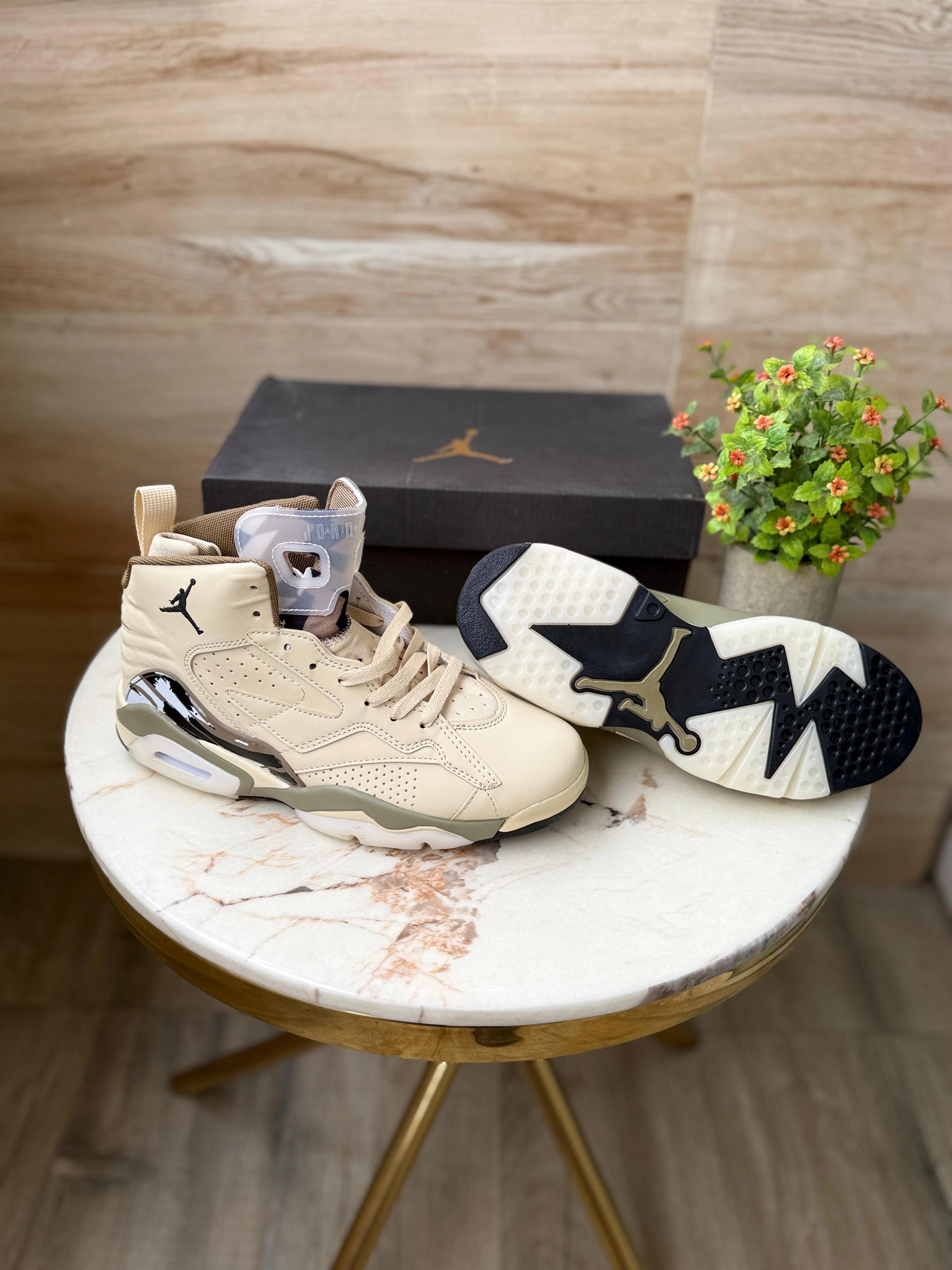 Limited edition Air Jordan Retro 6 Jumpman MVP shoes
