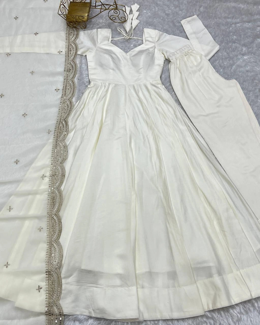 Aishwarya Rai Style Fully Stitched Anarkali Suit