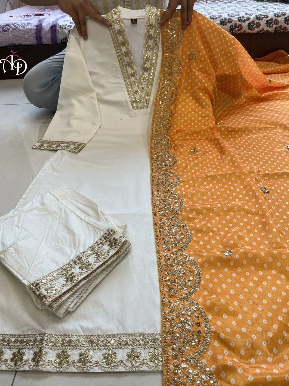 Banana cotton silk suit with zari embroidery
