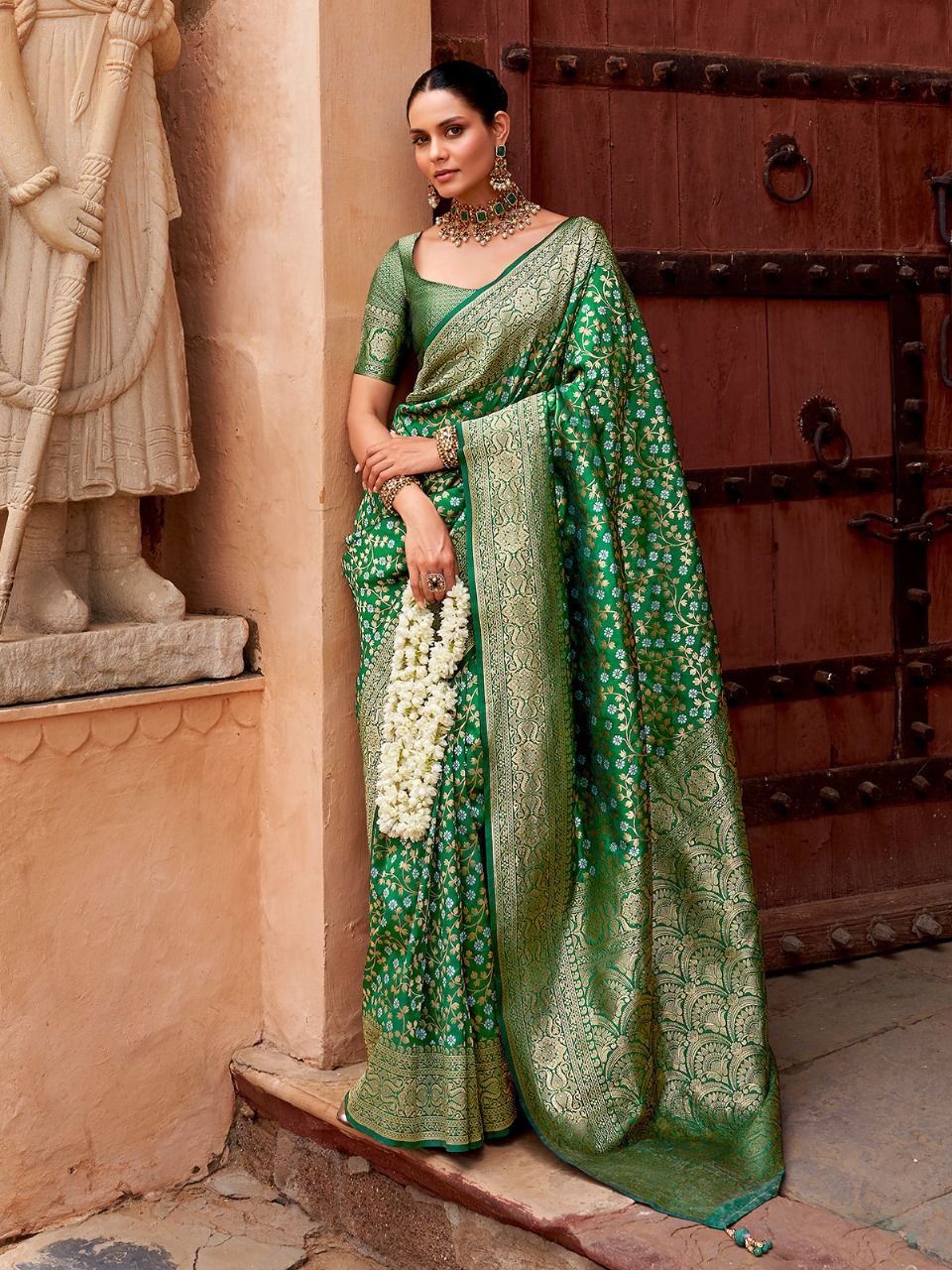 Elegant Banarasi Soft Silk Saree with Gold Zari Weaving – Perfect for Weddings & Festive Wear