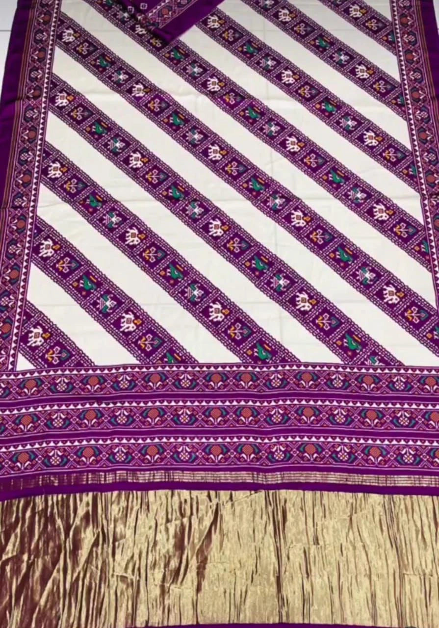 Designer saree blouse designs for Bandhani