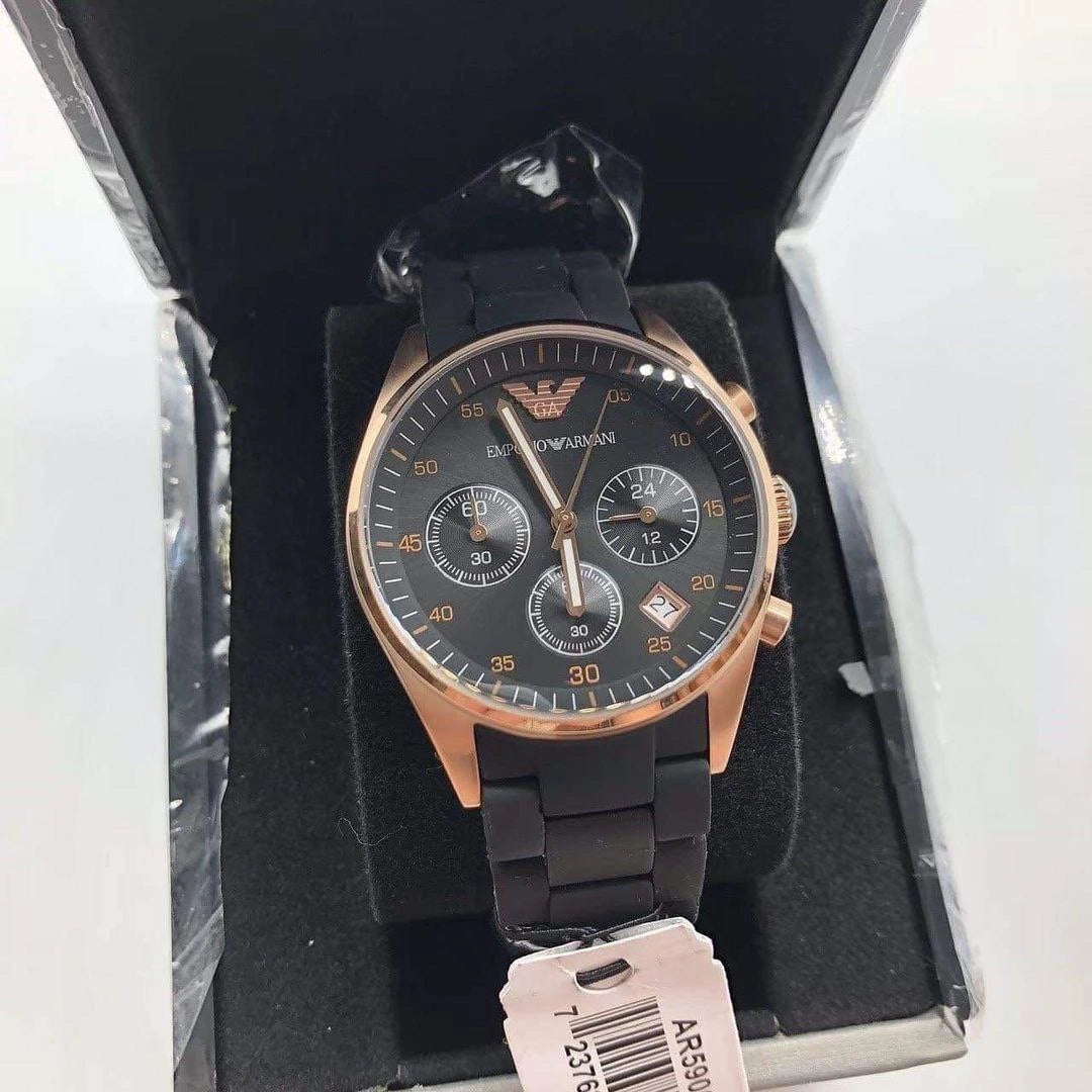 Stopwatch function watch dial zoom