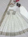 Elegant 3 meter flair gown design