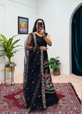 Latest designer kurti set for weddings and special occasions