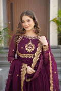 Matching dupatta with sequins