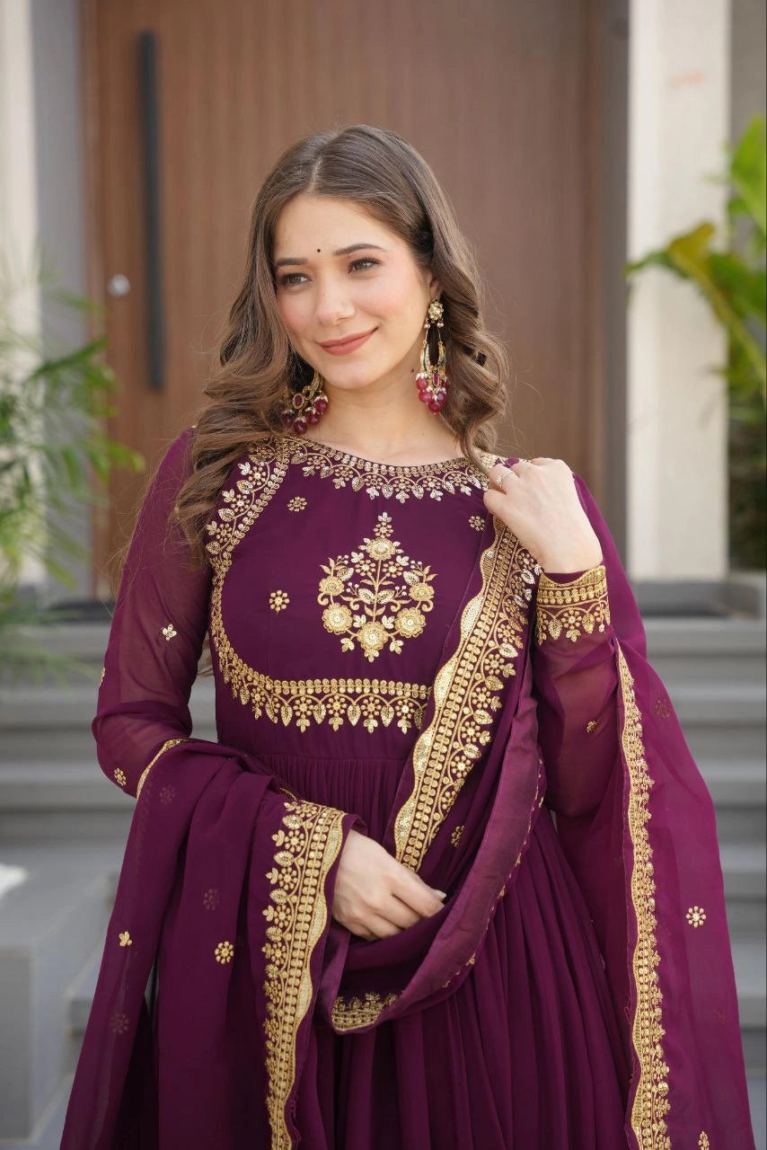 Matching dupatta with sequins
