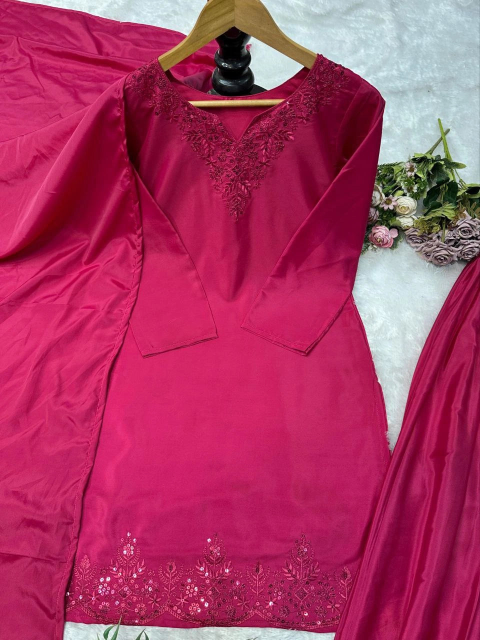 3-piece kurti pant dupatta set