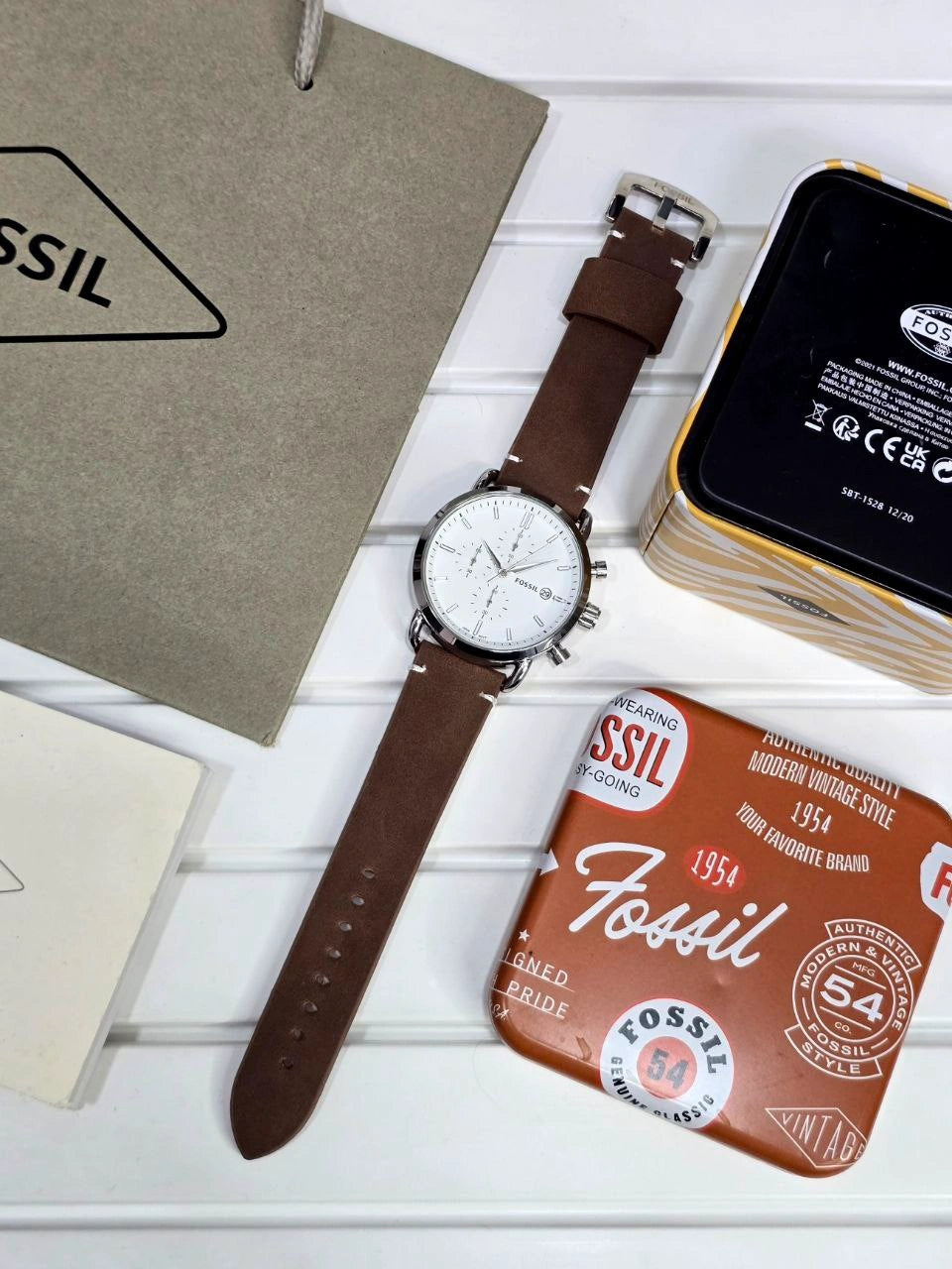 Fossil Commuter chronograph watch for men silver dial