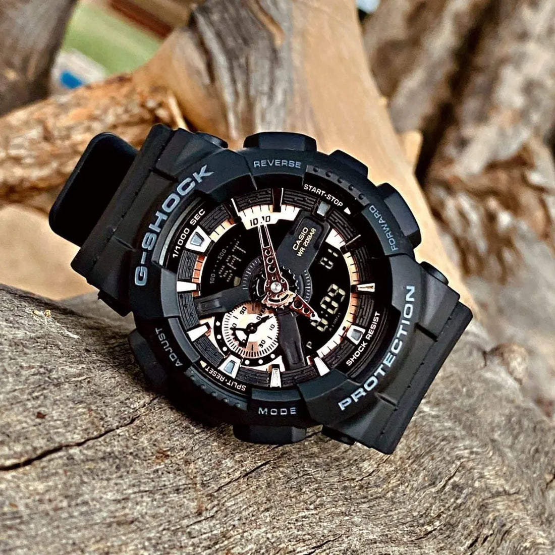 GA-110 analog-digital men’s watch front view