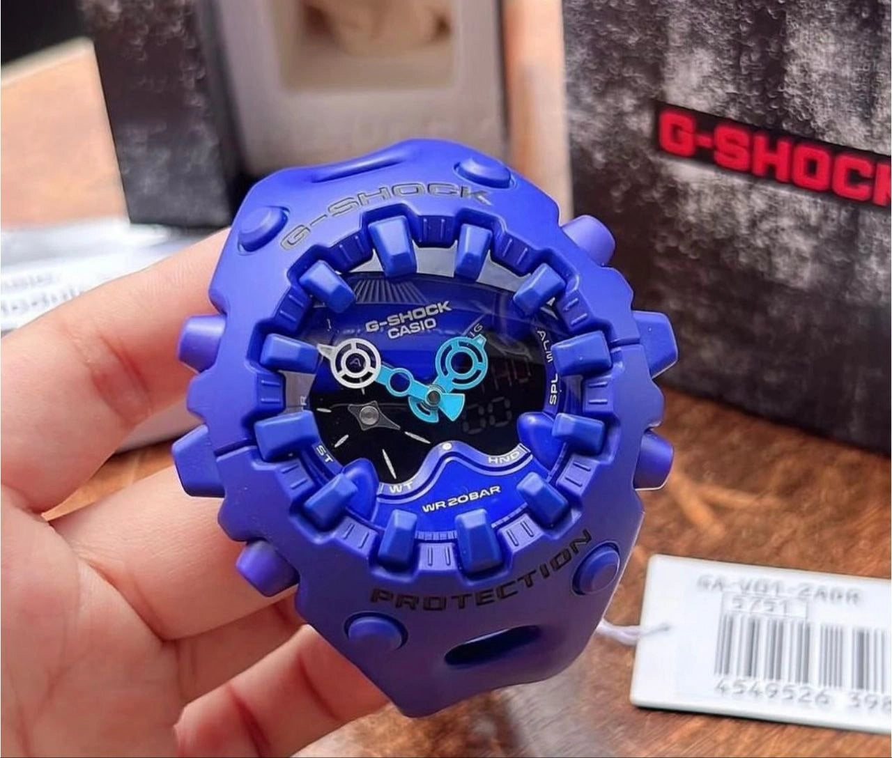 mineral-glass-gshock-digital-watch