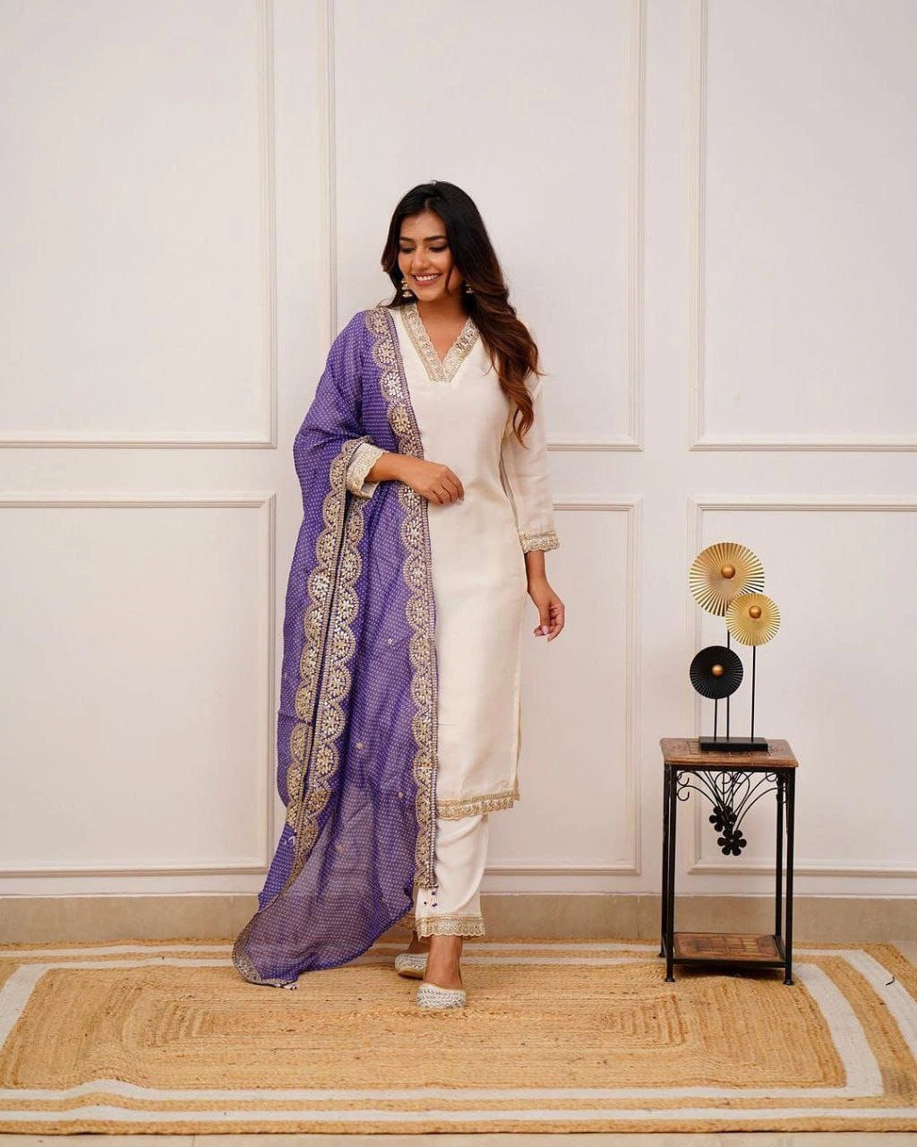 Full sleeve hand embroidered suit