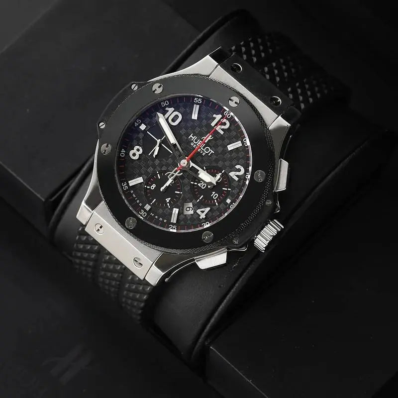 Front view of Hublot Big Bang Evolution men's watch