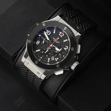 Front view of Hublot Big Bang Evolution men's watch