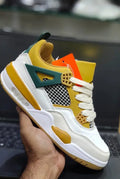 Jordan Retro 4 sneakers UK 9 with retro look