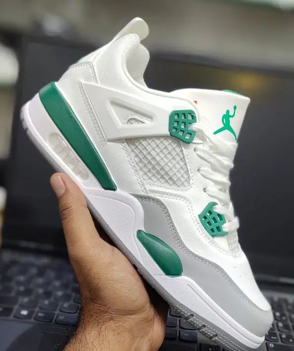 Jordan 4 sneaker in UK 10 size