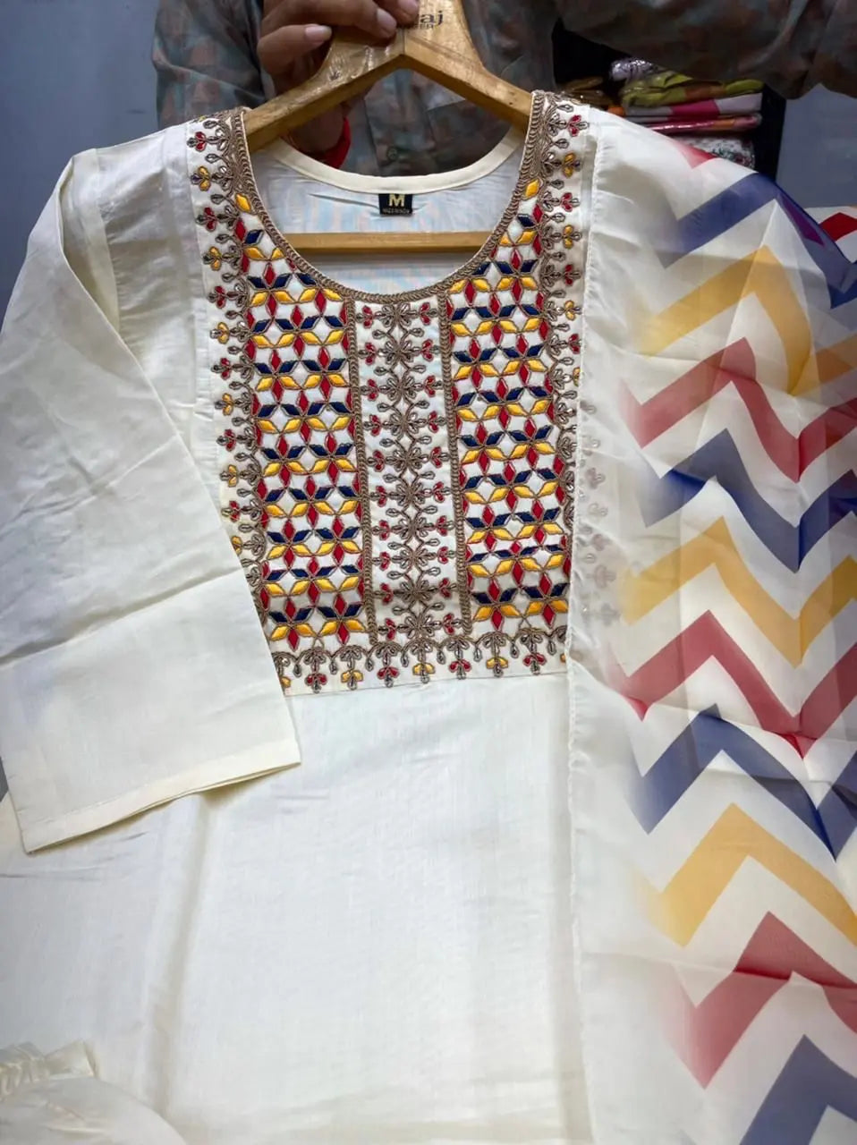 Lightweight and comfortable Indian Kurti set for festive looks