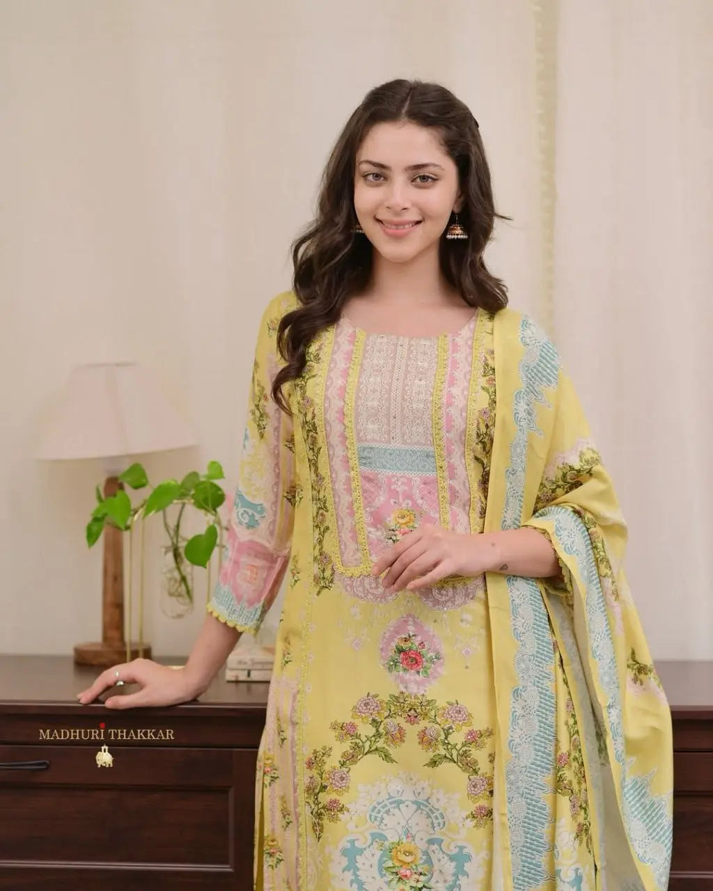 Pakistani Suit with Pearl Mala