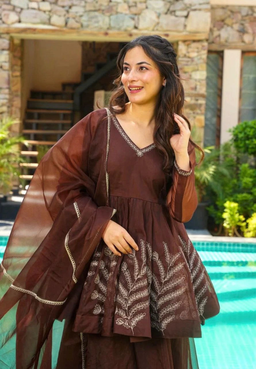 Star georgette top with micro cotton inner