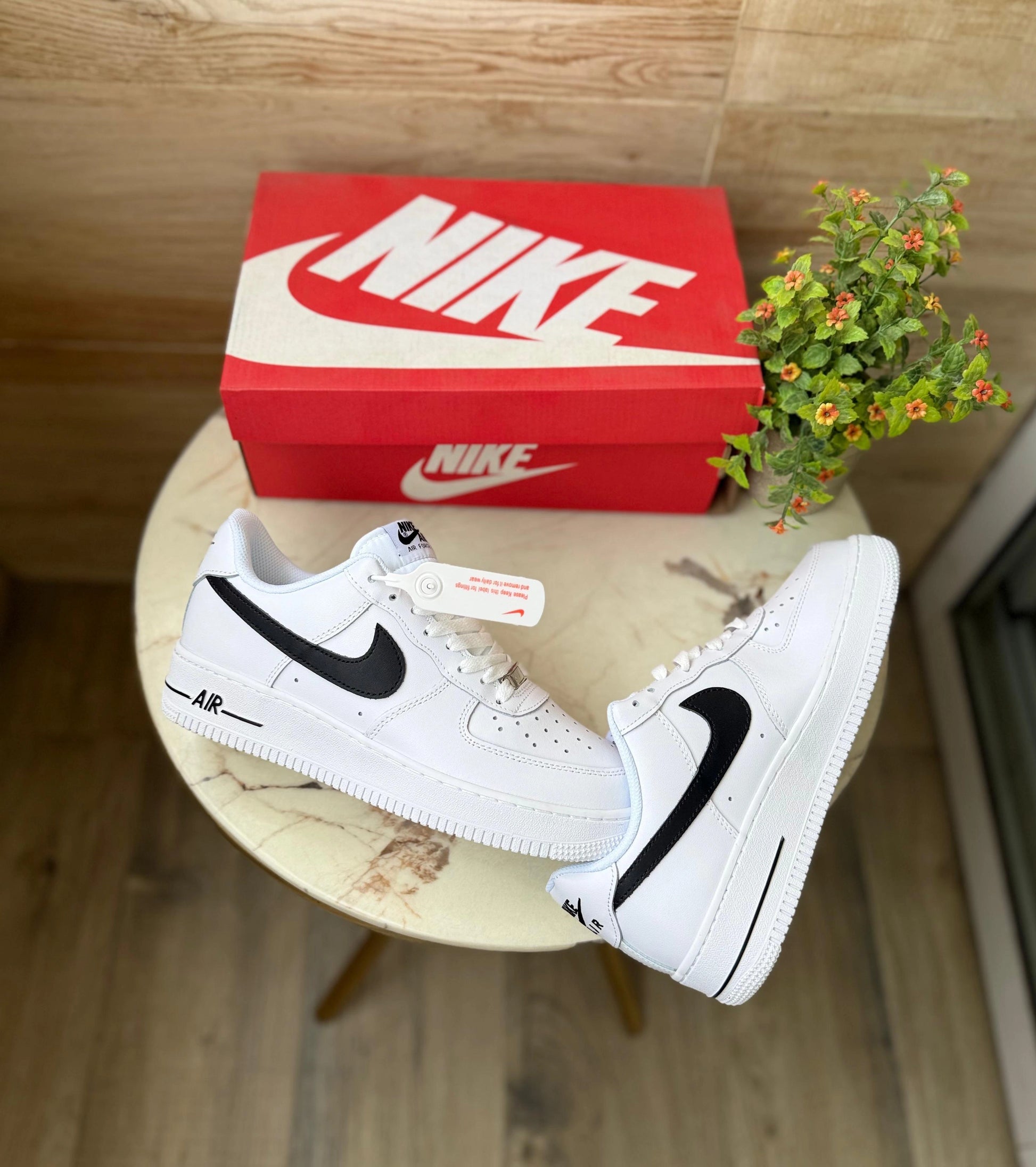 Limited edition Nike Air Force 07 Black trainers
