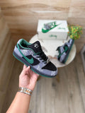 Nike SB Dunk low sneakers for men side view