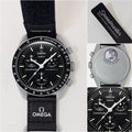 Men's quartz chronograph with Moonwatch hands