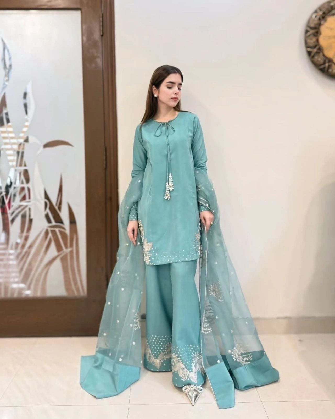 Organza silk dupatta with 5 mm sequin embroidery and patta