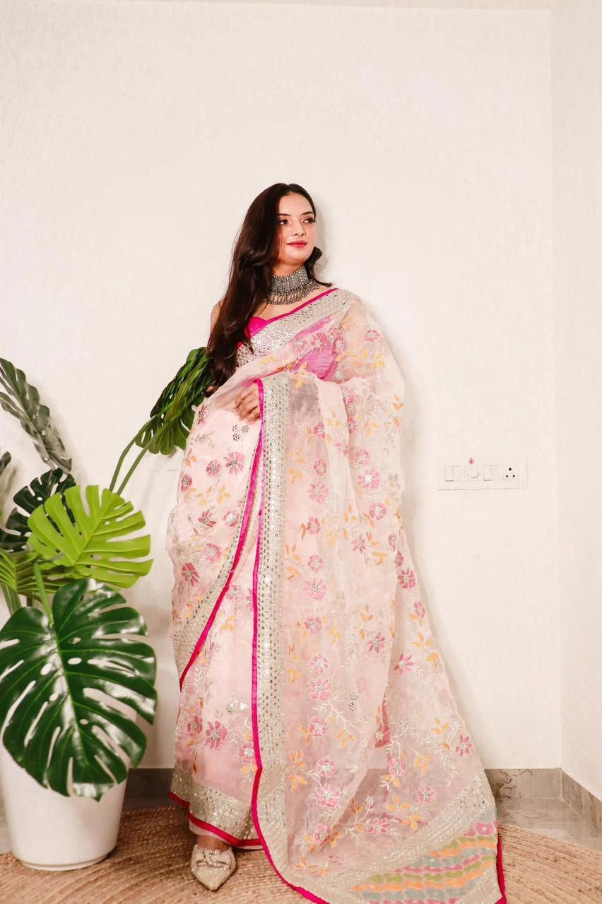 Organza saree rich pallu close-up