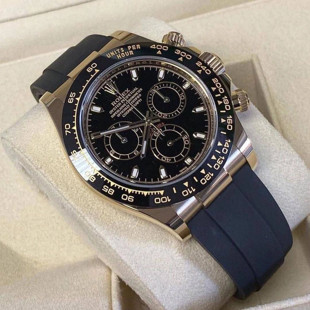 Sports style chronograph look watch for daily wear