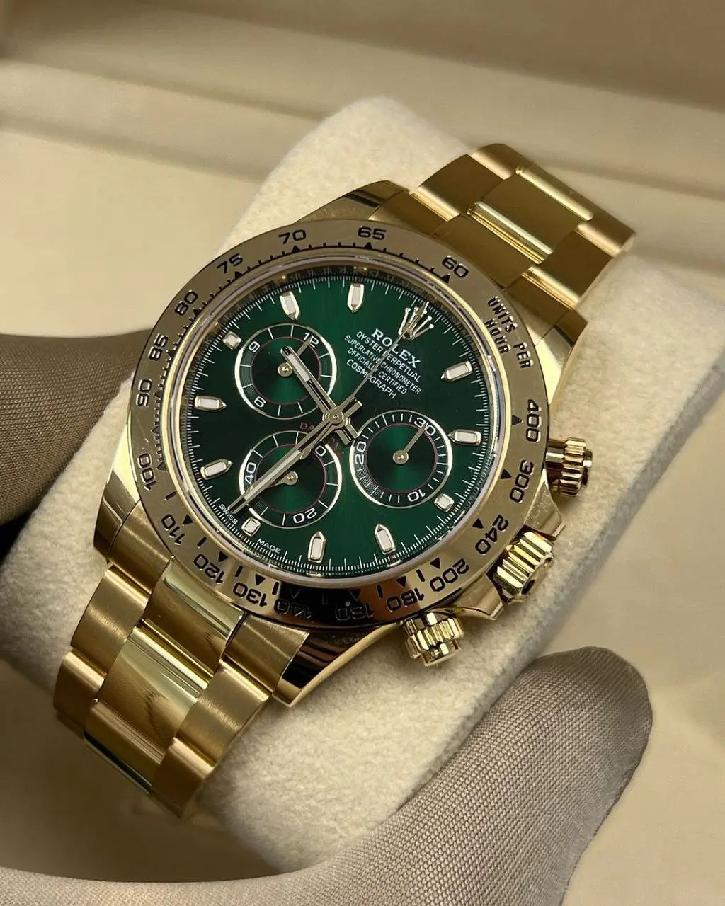 Rolex Cosmograph Daytona Green Dial with Gold Ring – Premium Mechanical Chronograph Watch for Men NextBuy