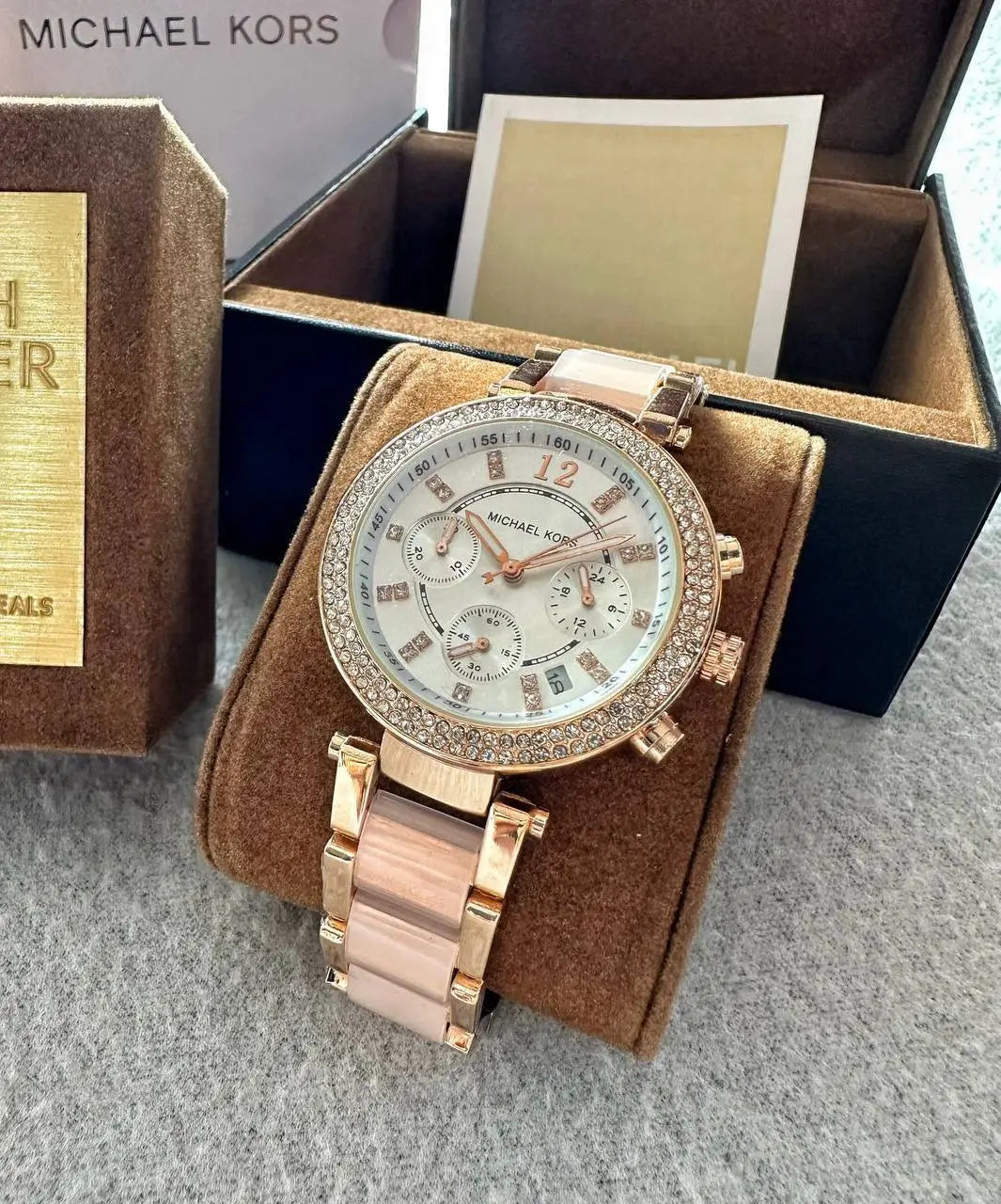 Michael Kors MK5774 Luxury and White Gold Stylish Watch for Women NextBuy
