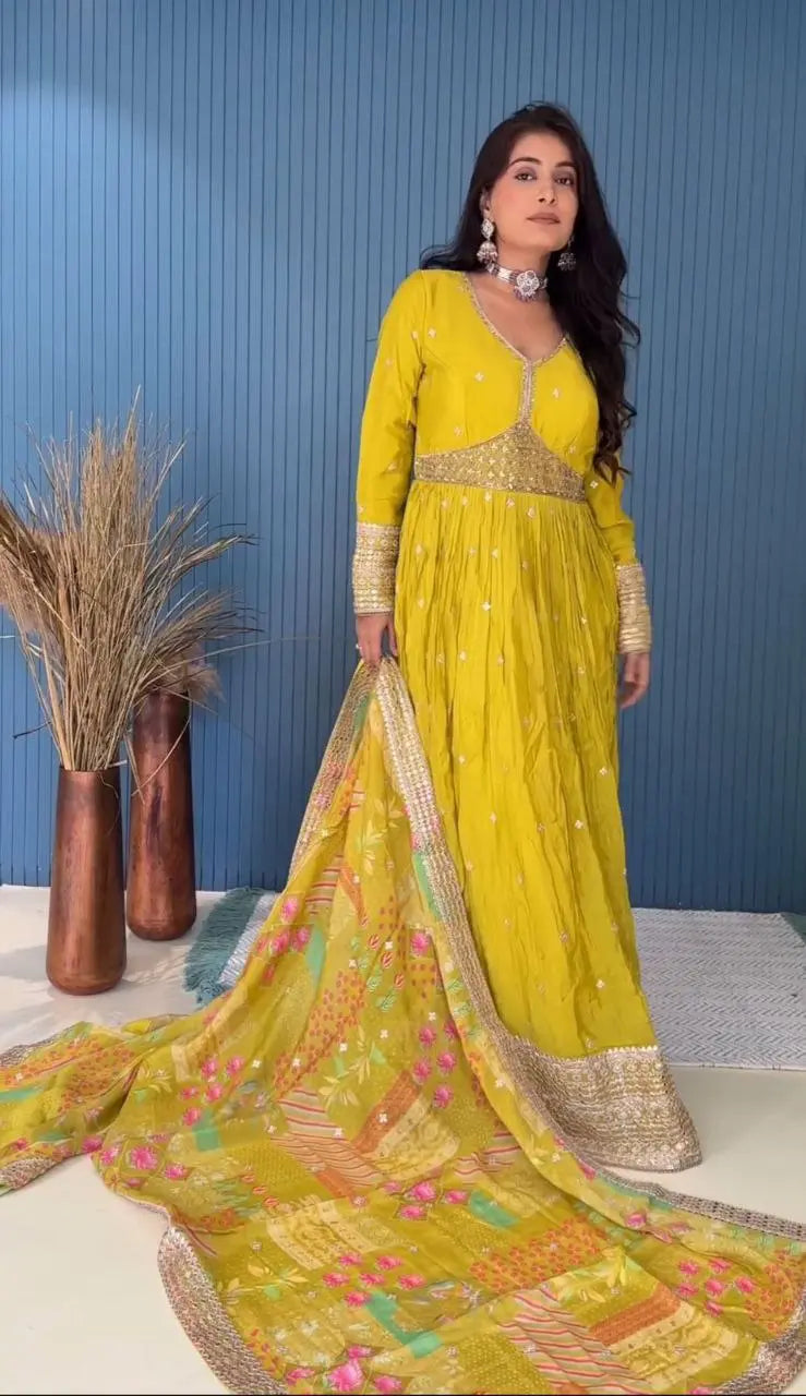 Luxurious Designer Cinon Gown with full sleeves and attached paid laktan dori