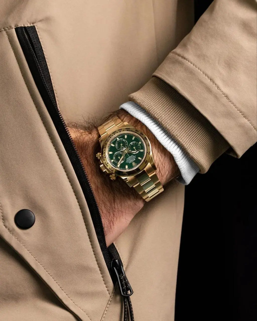 Rolex Cosmograph Daytona Green Dial with Gold Ring – Premium Mechanical Chronograph Watch for Men NextBuy