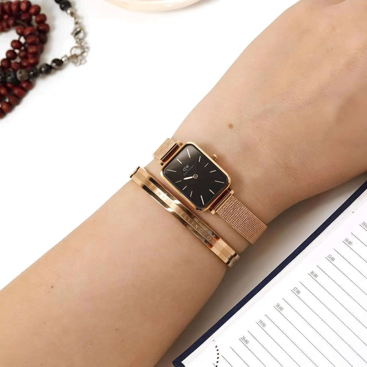 Sophisticated Daniel Wellington Watch – Classic Petite 32mm Women's Design
