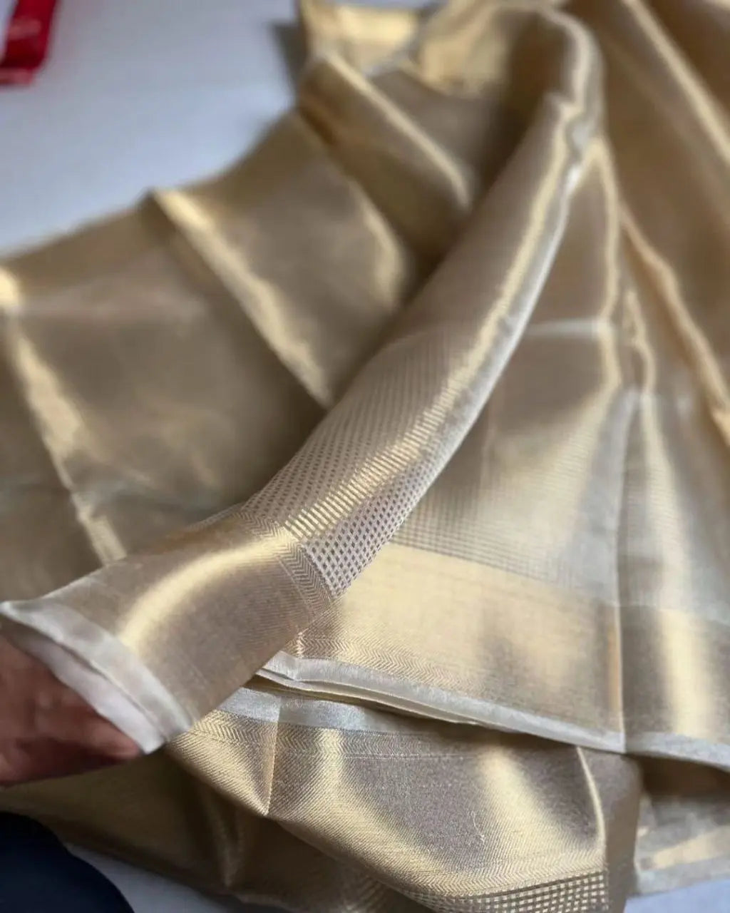 Launching: Nayanthara-Inspired Golden Banarasi Handloom Tissue Silk Saree NextBuy