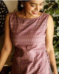 Trendy Sleeveless Kurti Design – Chic and comfortable kurti pant set for casual and festive wear.