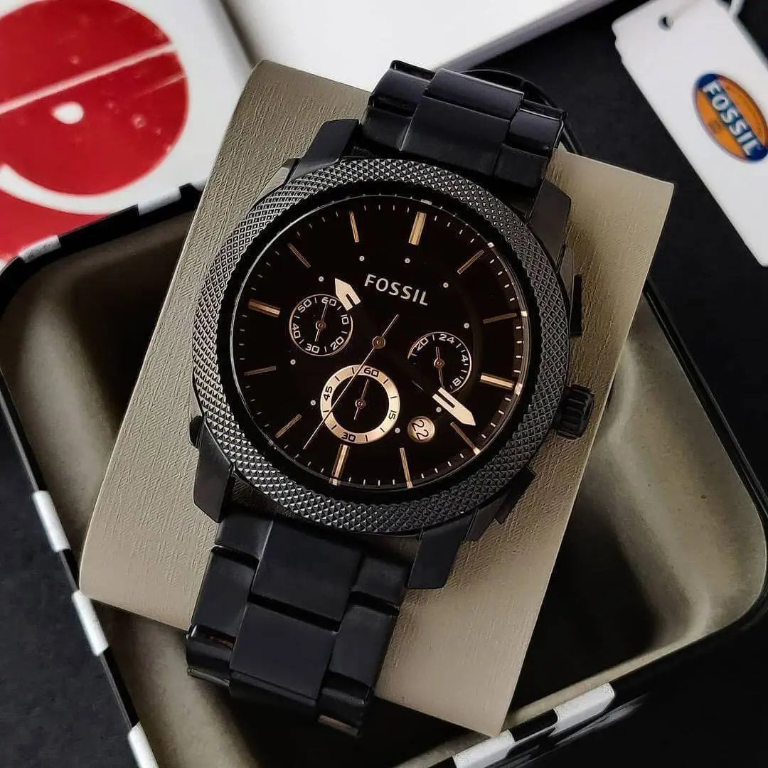 Fossil 45mm Chronograph with Black Dial – A stylish timepiece with a 45mm case, black dial, and chronograph functionality, designed for those who value both style and precision.
