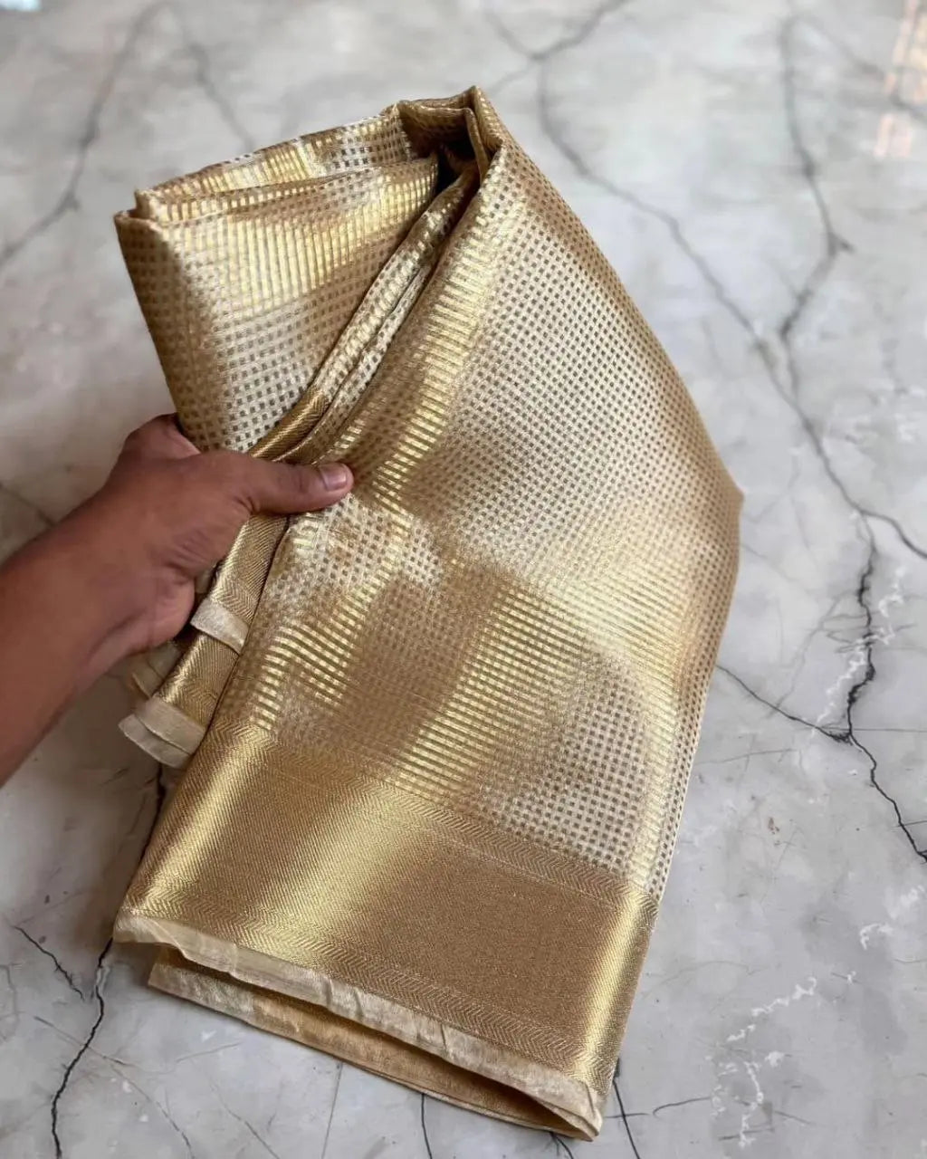 Launching: Nayanthara-Inspired Golden Banarasi Handloom Tissue Silk Saree NextBuy