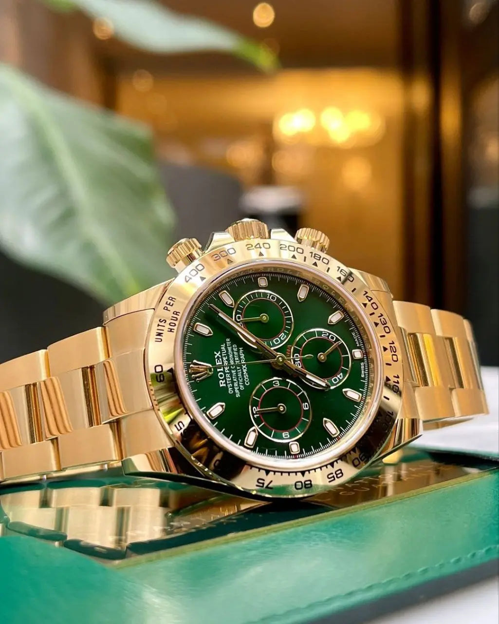 Rolex Cosmograph Daytona Green Dial with Gold Ring – Premium Mechanical Chronograph Watch for Men NextBuy
