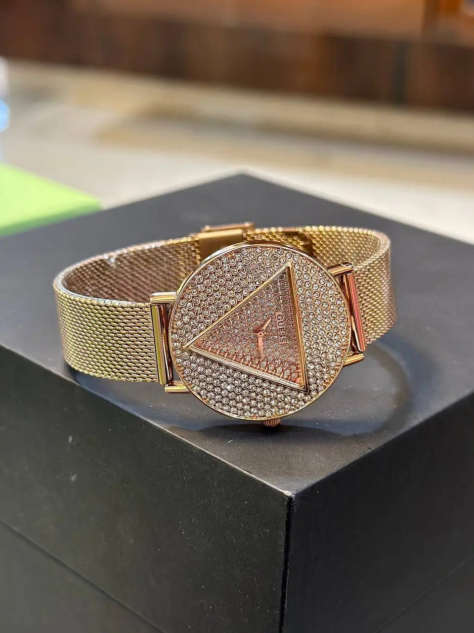 Guess Women's Watch with Premium Metal Chain – Elegant & Stylish Design