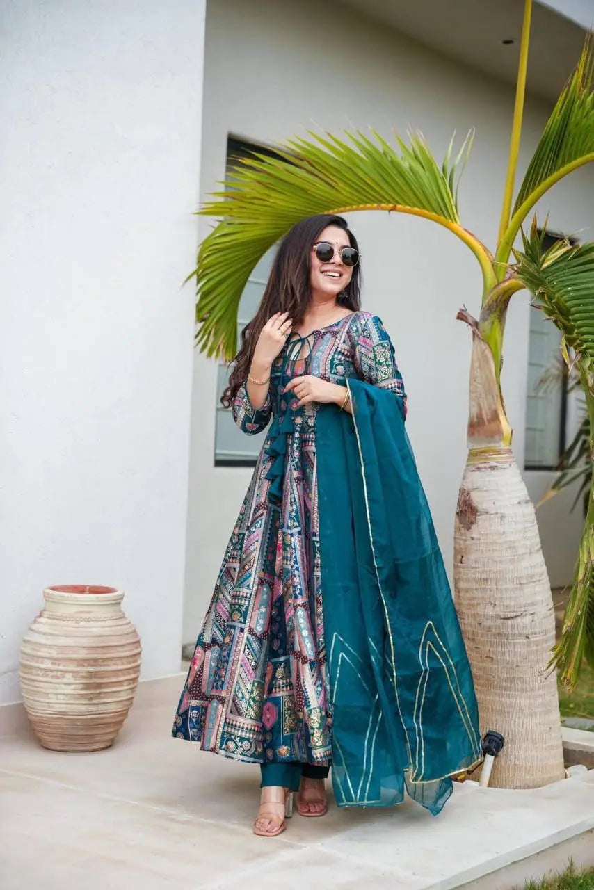 Luxurious Chinnon Silk Suit Set (3 Colors) NextBuy