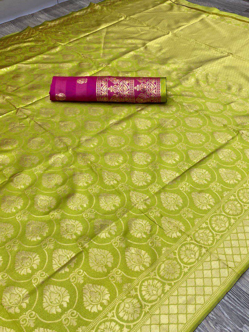 Silk Saree With Beautiful Zari Work - NextBuy