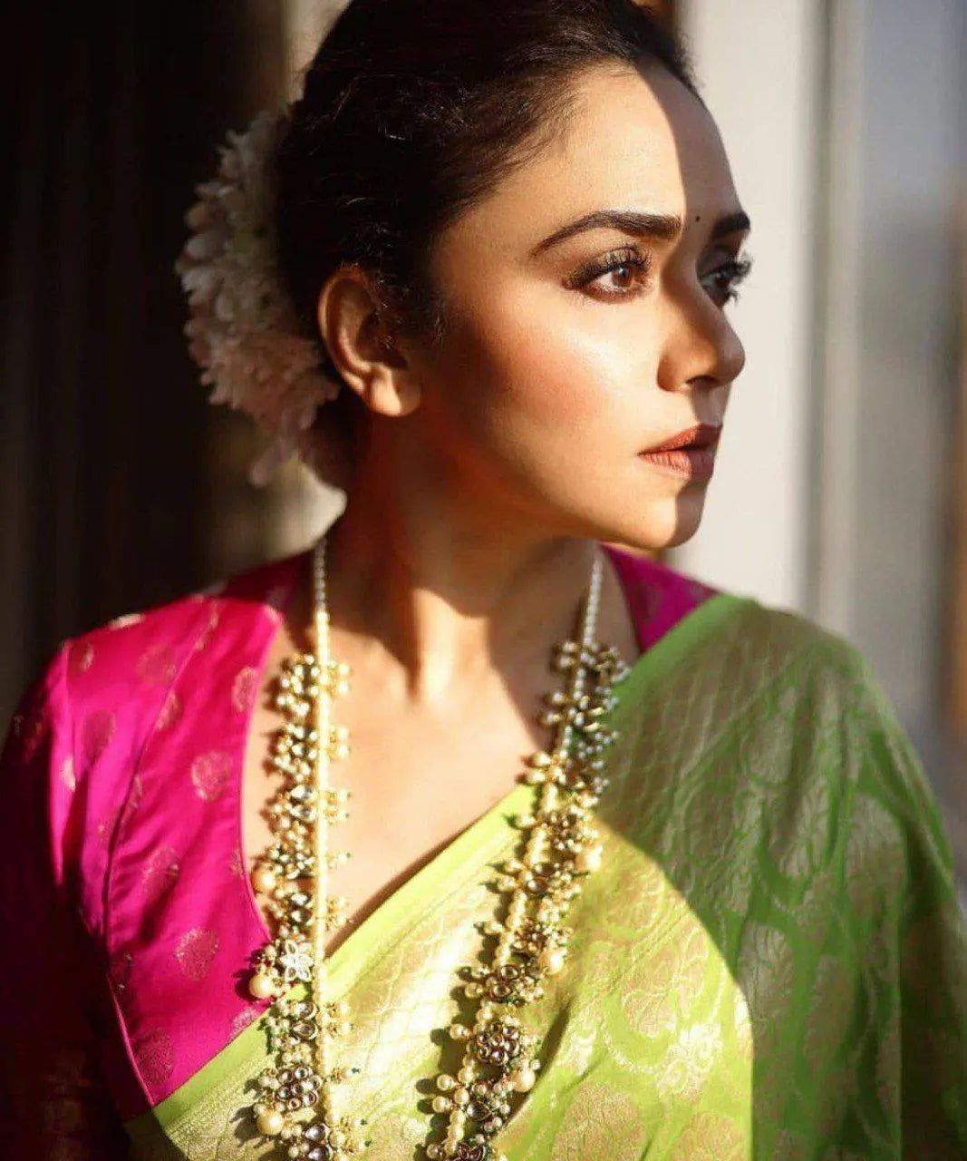 Silk Saree With Beautiful Zari Work - NextBuy